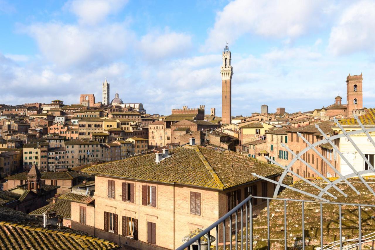Appartamento Panoramico San Martino 12 Siena Exterior foto